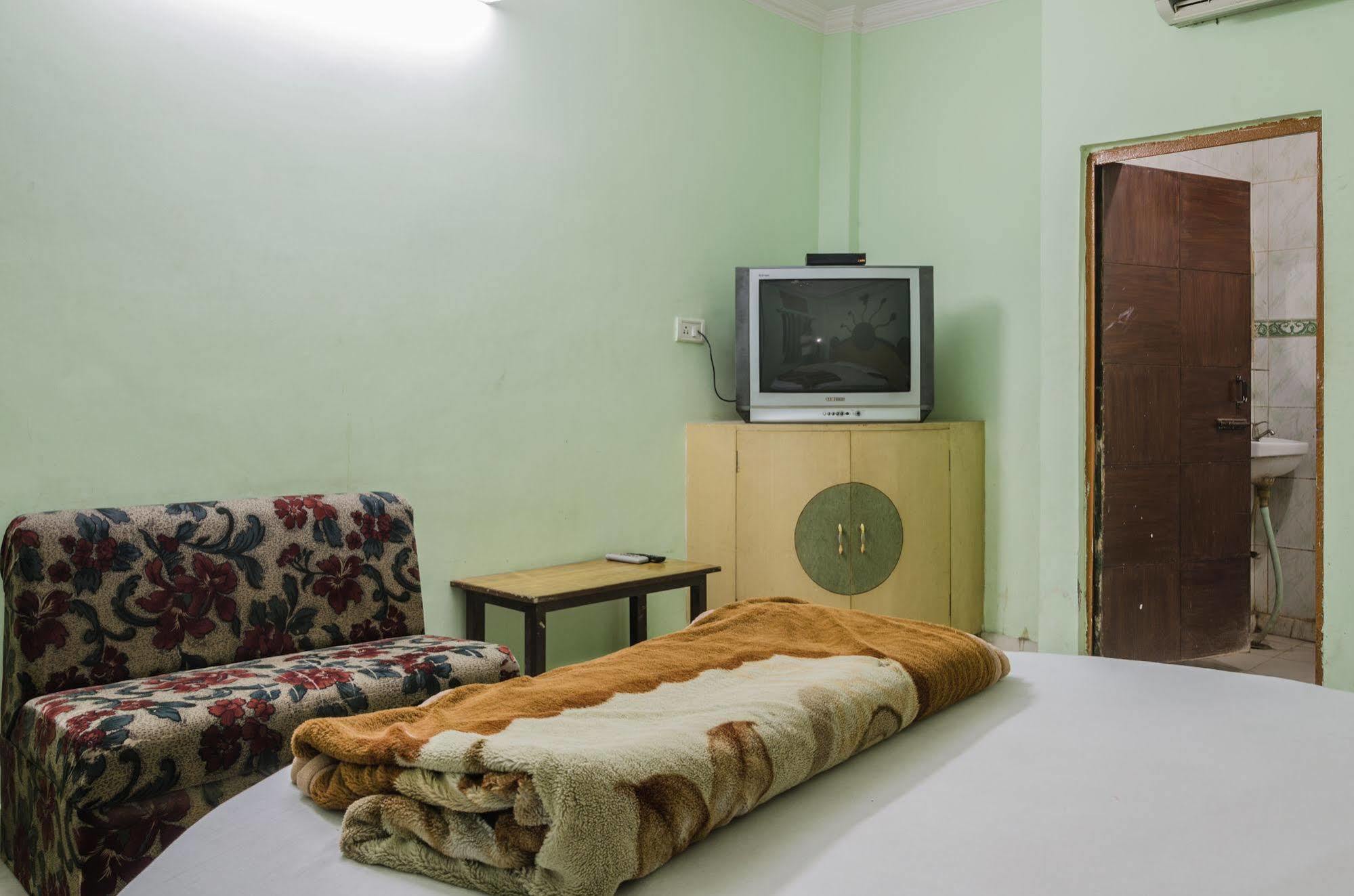Hotel Neha Inn New Delhi Exterior photo